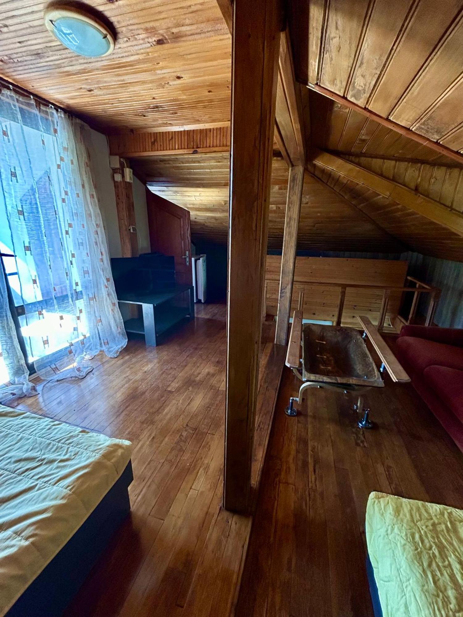 Luylyana Guesthouse Ribarica Bagian luar foto